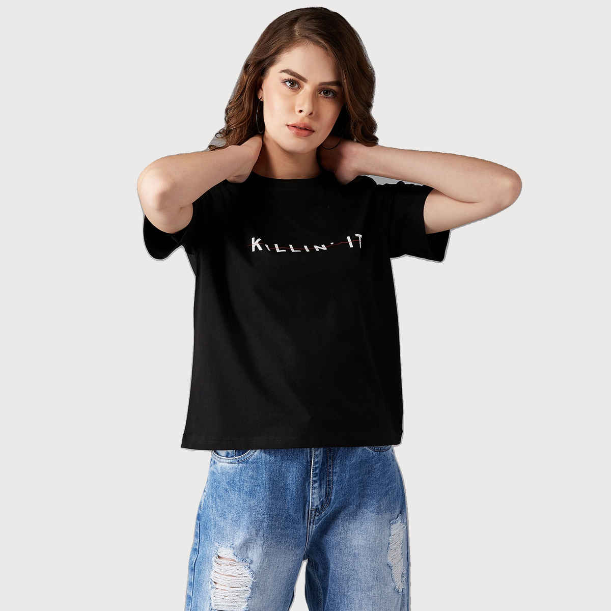 Miss Chase Women s Killin It Round Neck T-shirt Black | L