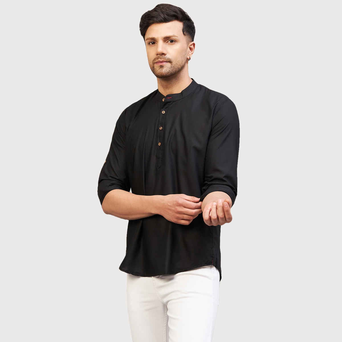 Vastramay Men's Black Cotton Blend Short Kurta | XL