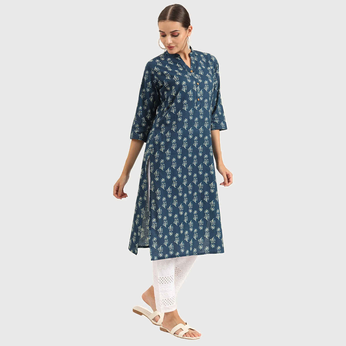 Divena Women s Blue Floral Print Pure Cotton Straight Kurta | DK2133 | L