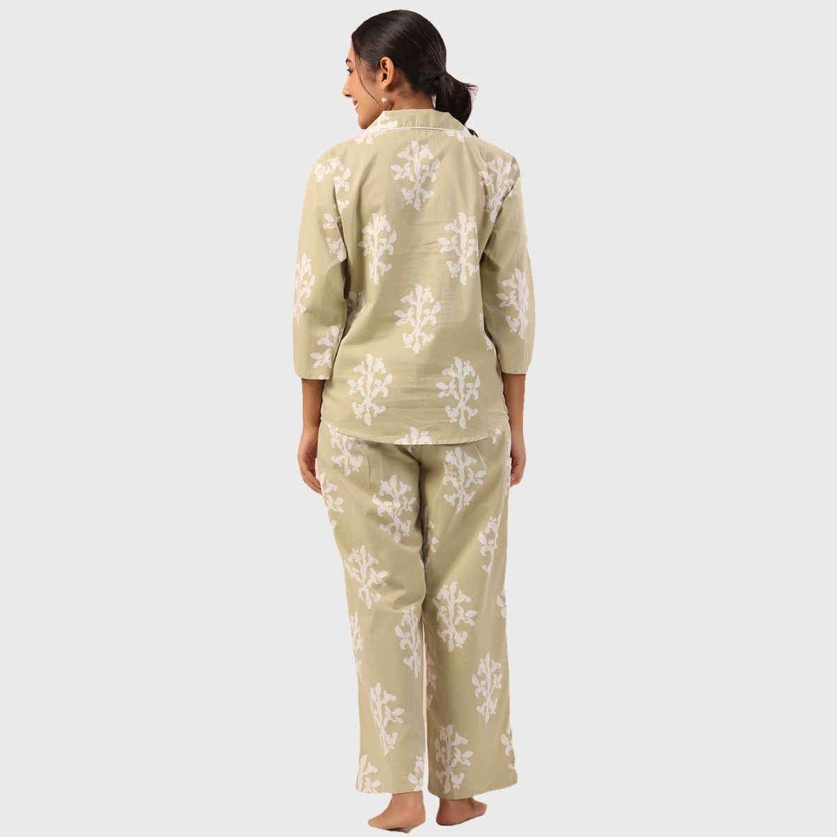 Sanskrutihomes Women Pure Cotton Green Printed Night Suit SE-NSP-522 | XL