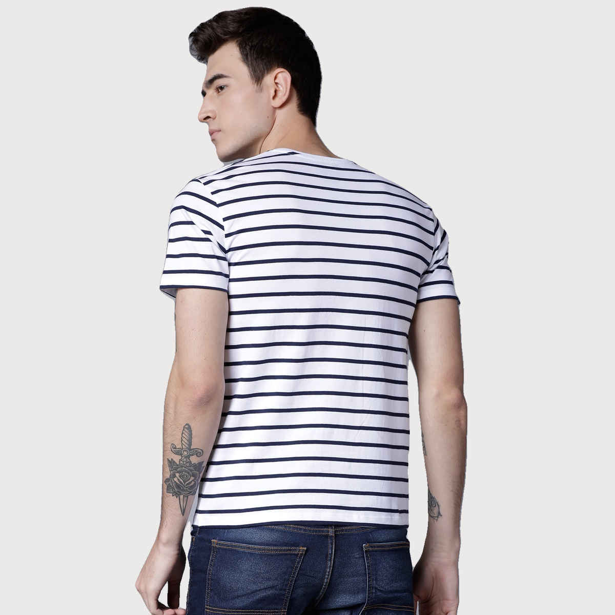 Highlander by Rohit Sharma Men's Slim Fit Cotton T-shirt - Peacoat Navy and White | L