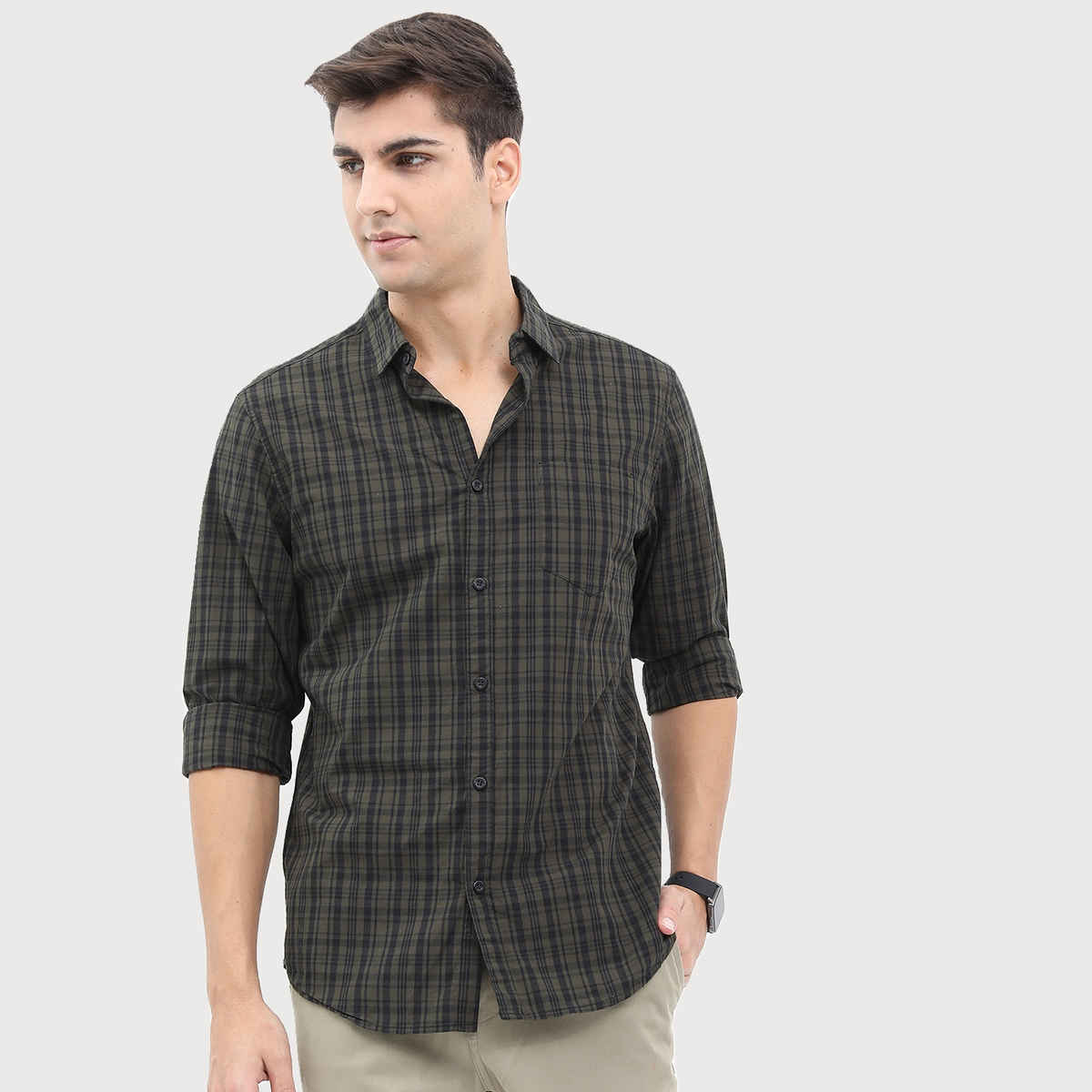 Highlander Men's Slim Fit Checked Casual Shirt - Olive and Black | M