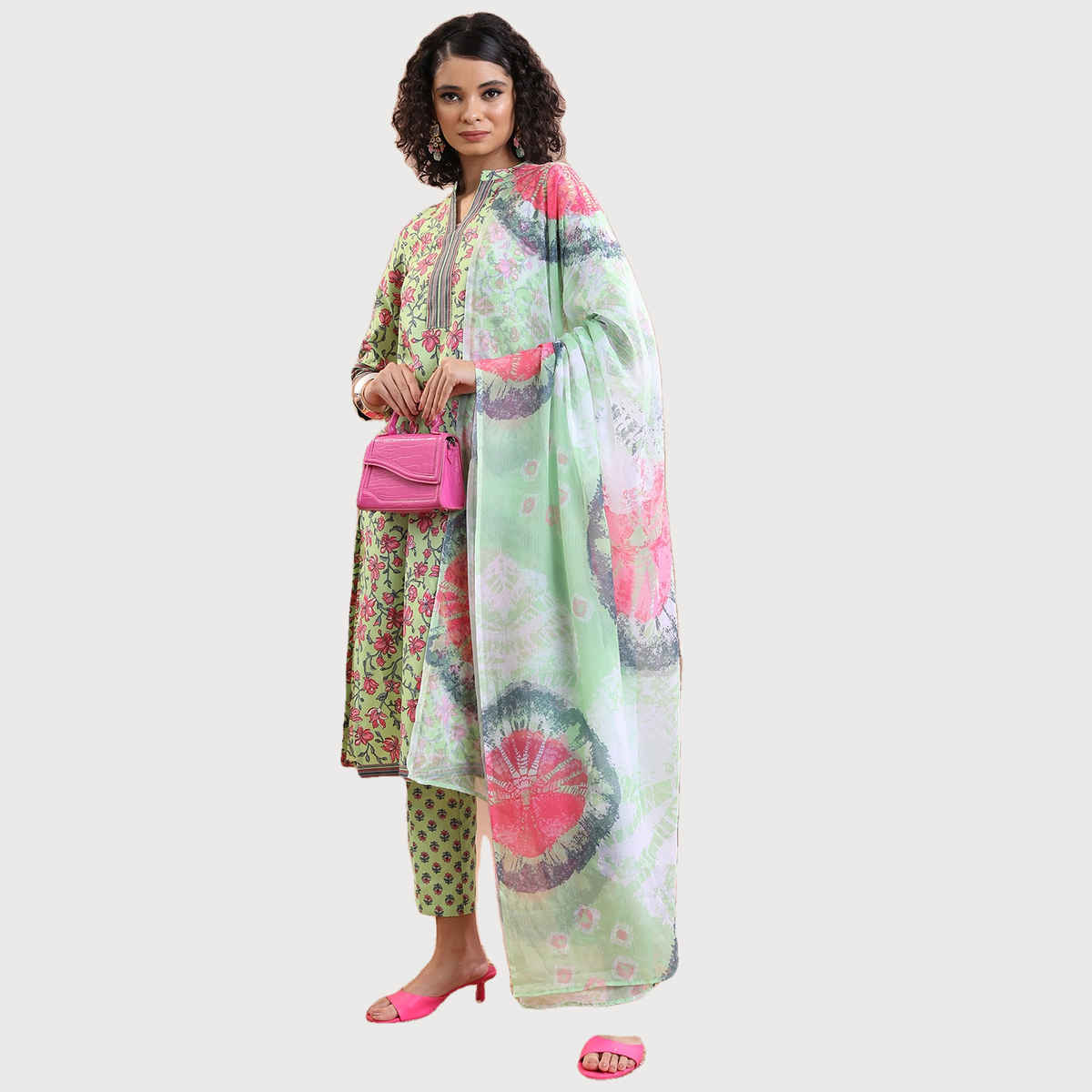 Ketch Women's Floral Printed Regular Kurta With Trousers Dupatta | Green | S