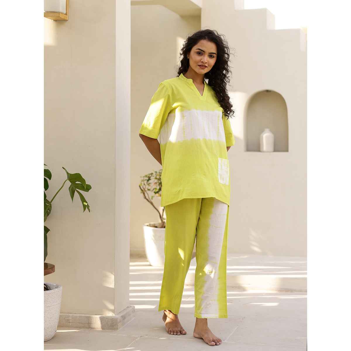 Sanskrutihomes Yellow Tie and Dyed Pure Cotton Night Suit | L