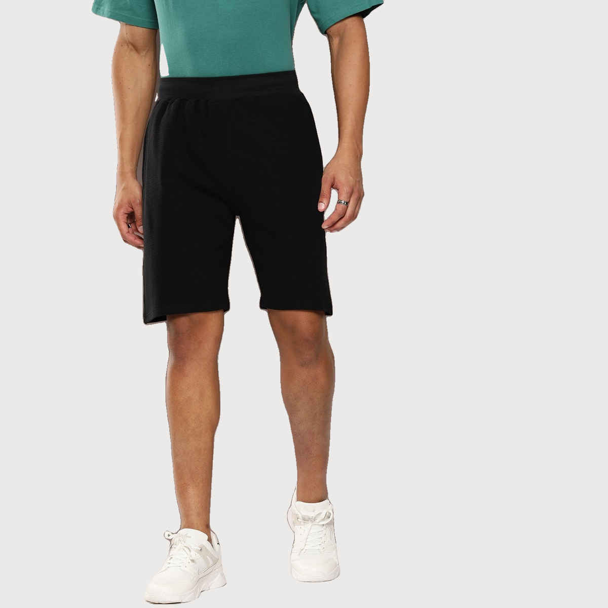 Dillinger Men's Solid Regular Shorts | Black - L