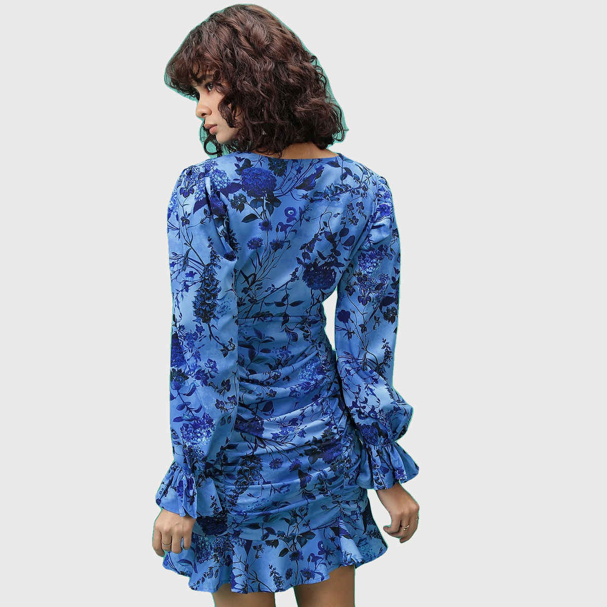 Ketch Women's Floral Printed Bell Sleeves Ruched Sheath Dress | Blue - S