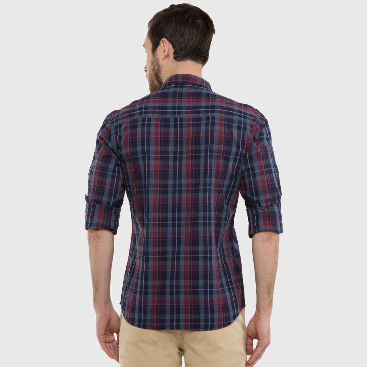 Highlander Men's Slim Fit Checked Casual Shirt - Navy Blue and Lt Blue | M