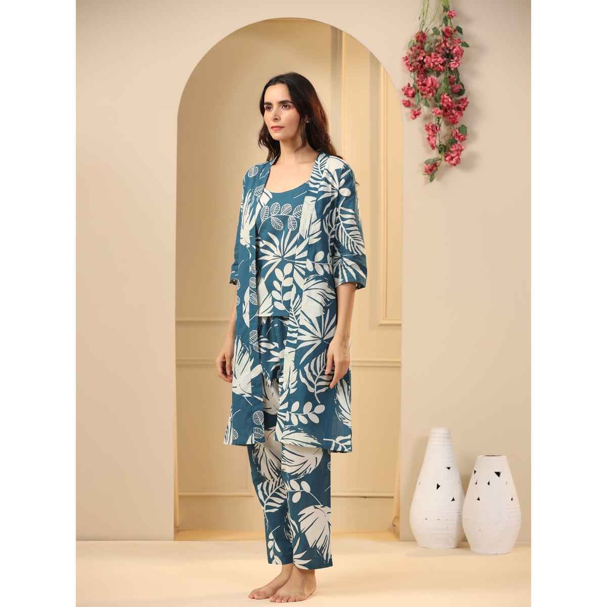 Sanskrutihomes Teal 3 Pieces Floral Printed Pure Cotton Night Suit | Teal - M