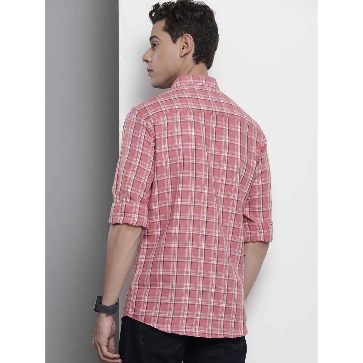 The Indian Garage Co Men's Regular Fit Checkered Casual Shirt | Pink - L