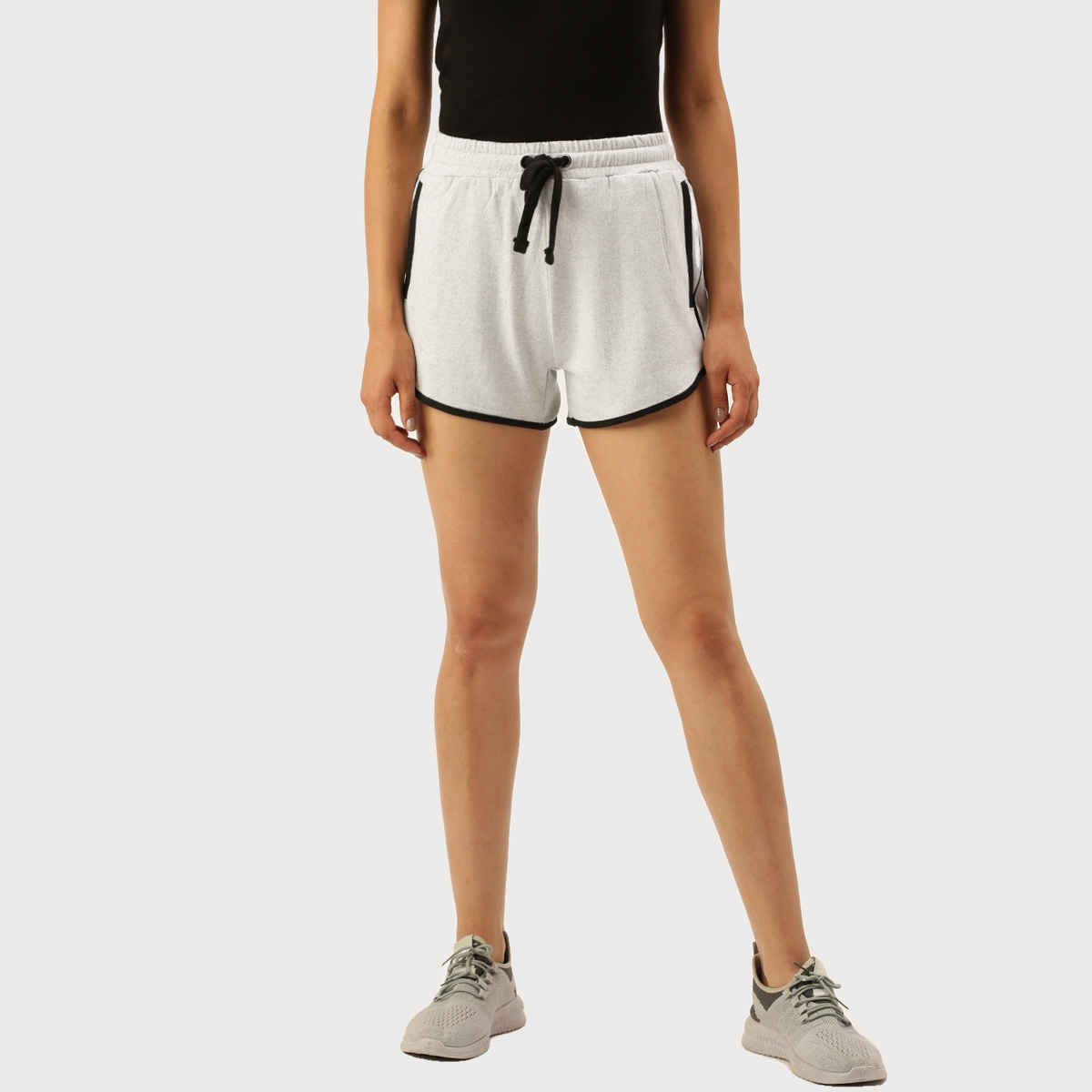 Arise Women's Shorts Aw204 White | L