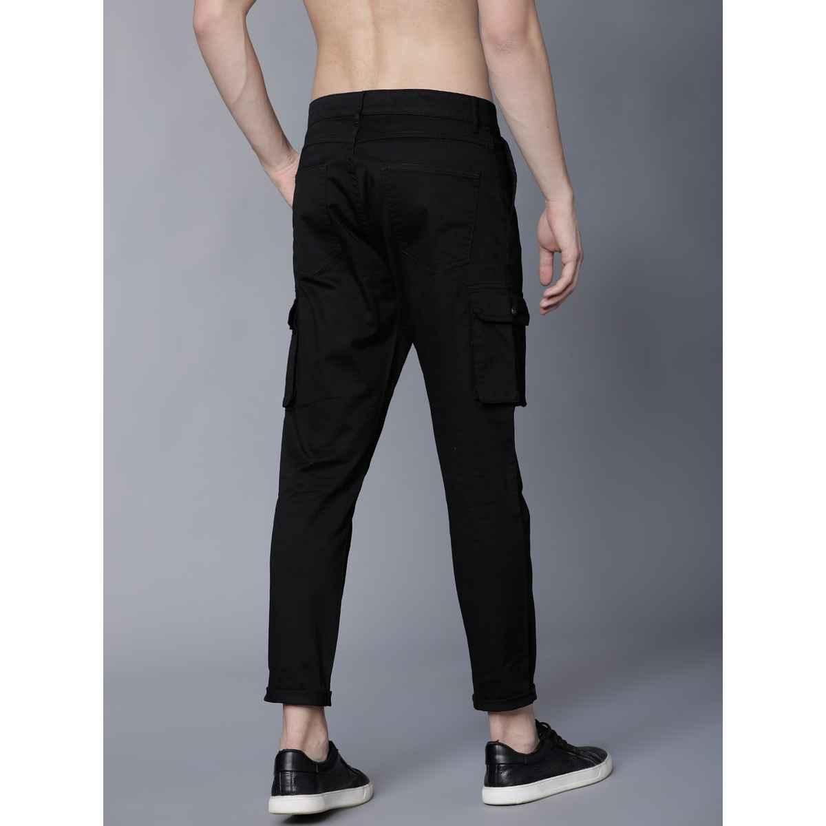HIGHLANDER Men's Slim Fit Solid Cargos | Black - 32