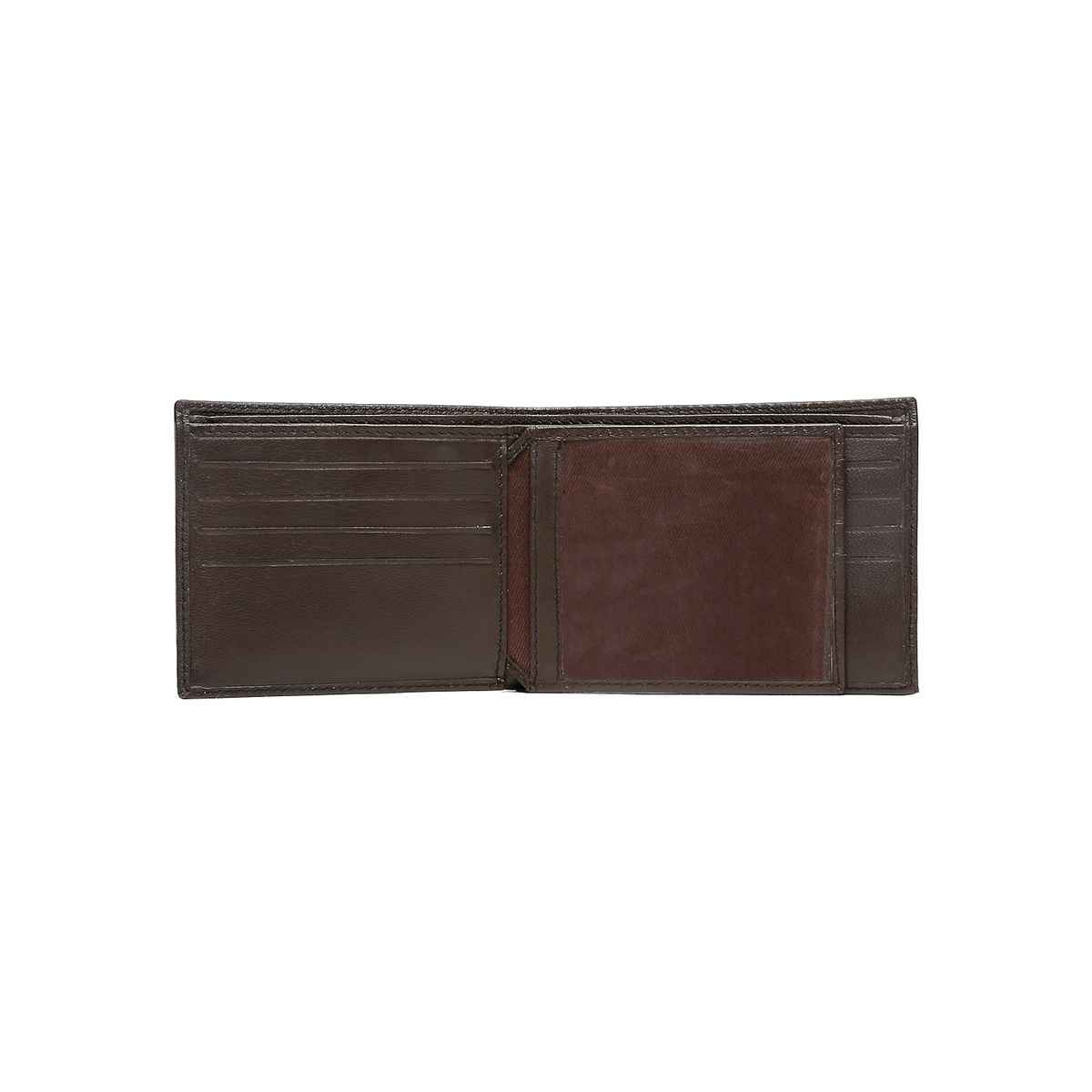 Teakwood Men's Solid Genuine Leather Bi-Fold Wallet | Brown - One Size