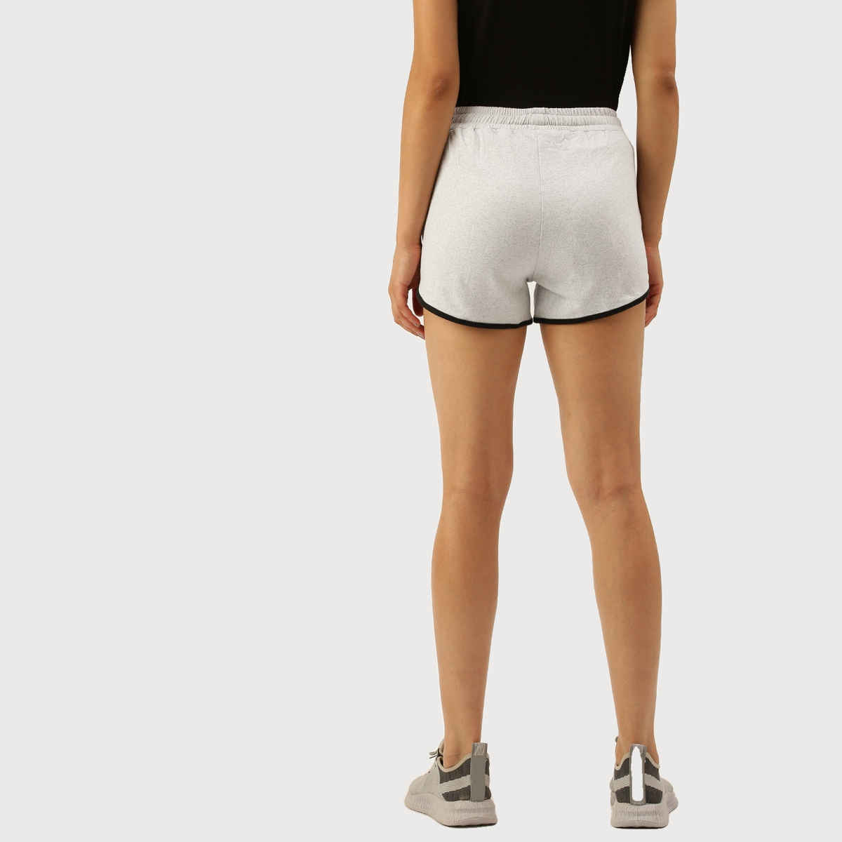 Arise Women's Shorts Aw204 White | L