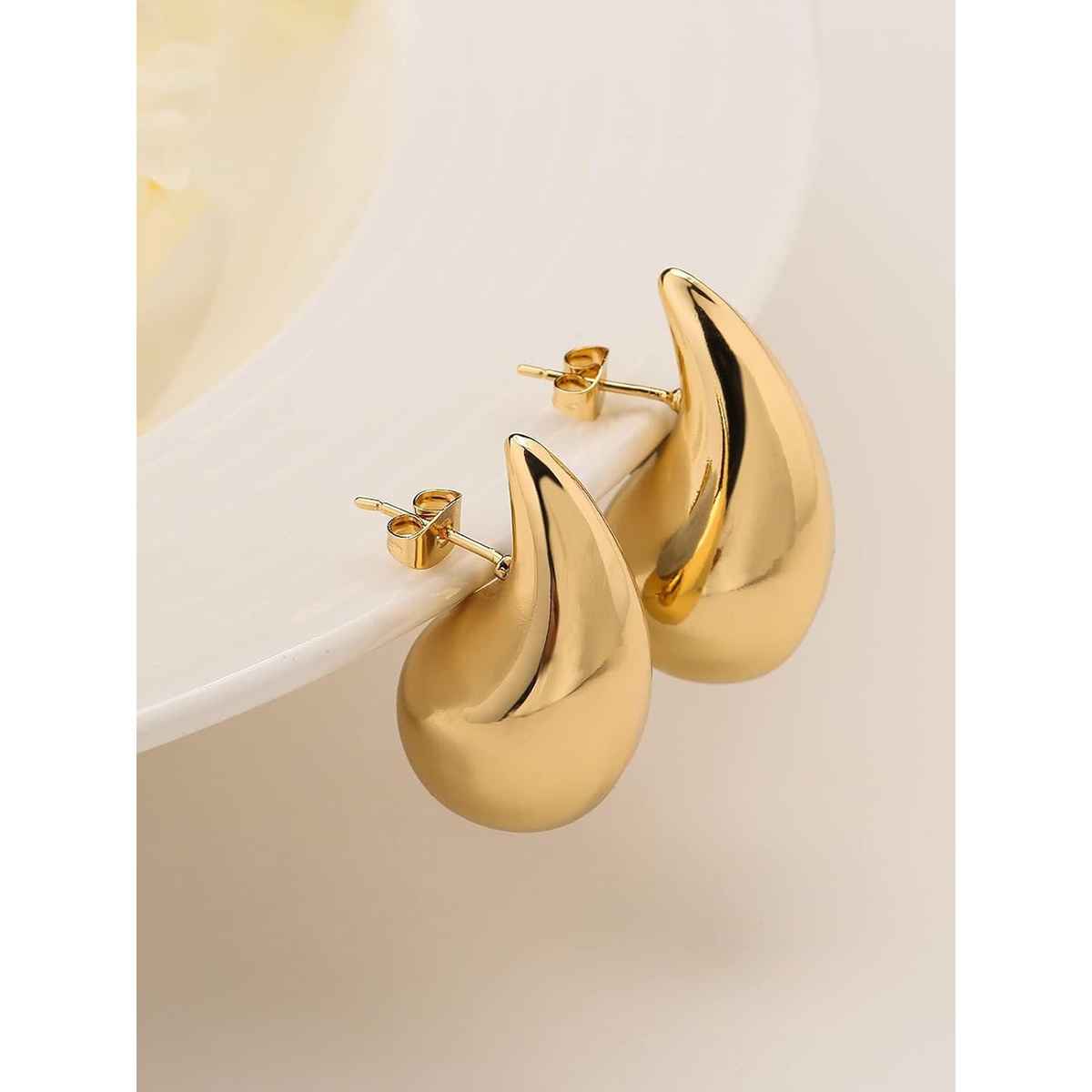 YouBella Jewellery Celebrity Inspired Stylish Studs Earings Earrings for Girls (YBEAR - 33413)