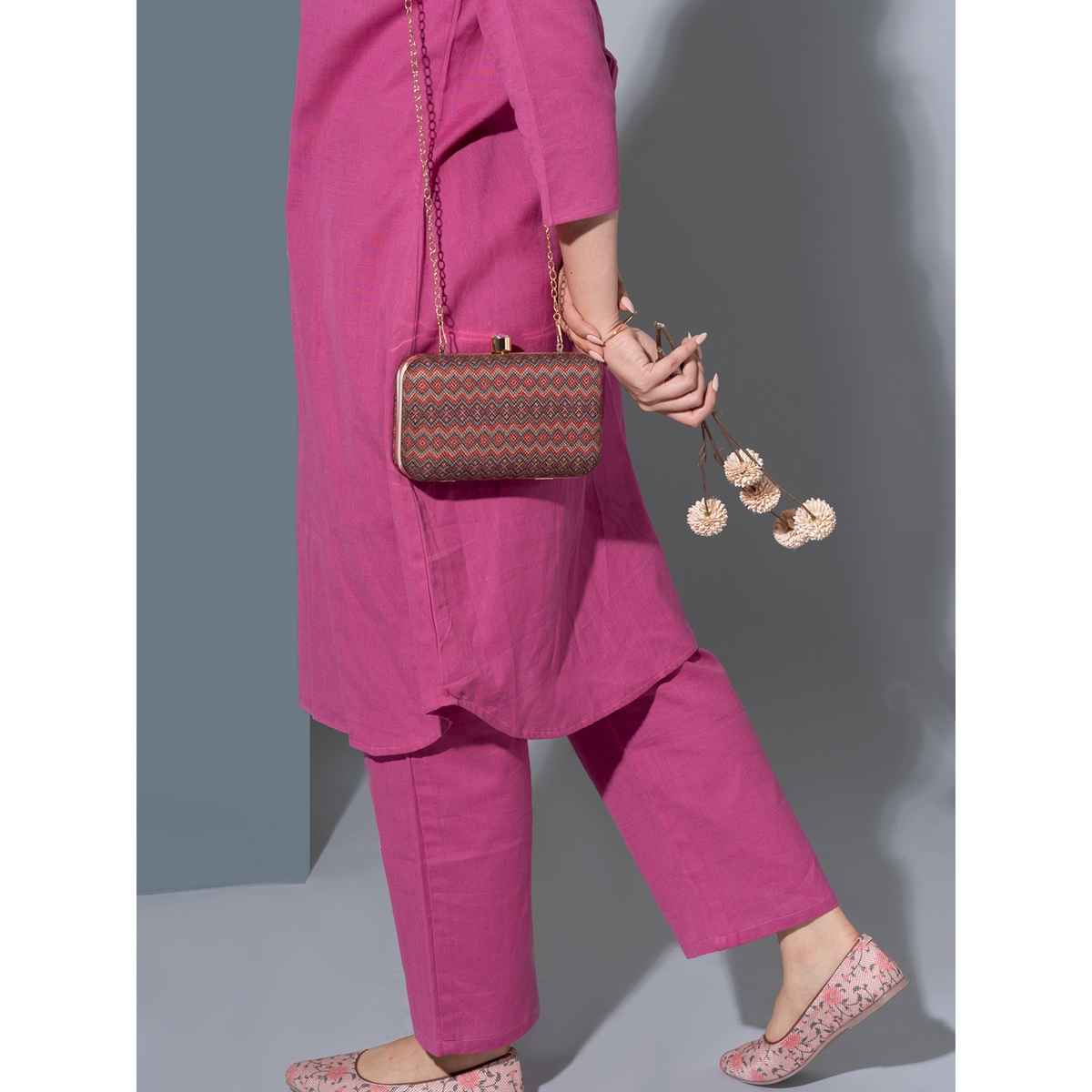 Zouk Gwalior Weaves Clutch - Multicolour