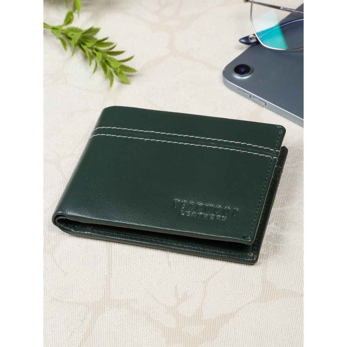 Teakwood Men's Solid Genuine Leather Bi-Fold Wallet | Green - One Size