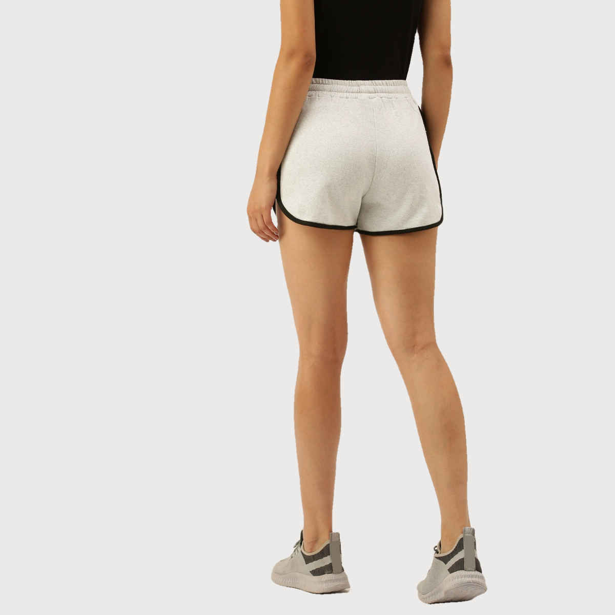 Arise Women's Shorts Aw203 White | XL