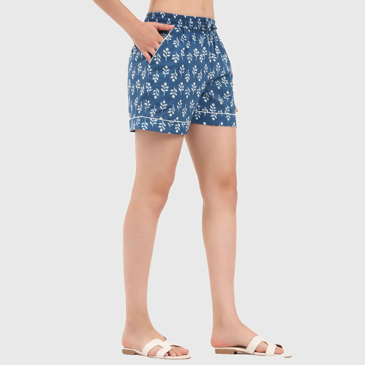 Divena Blue Ethnic Motif Print Cotton Shorts for Women | DK0259 - XL