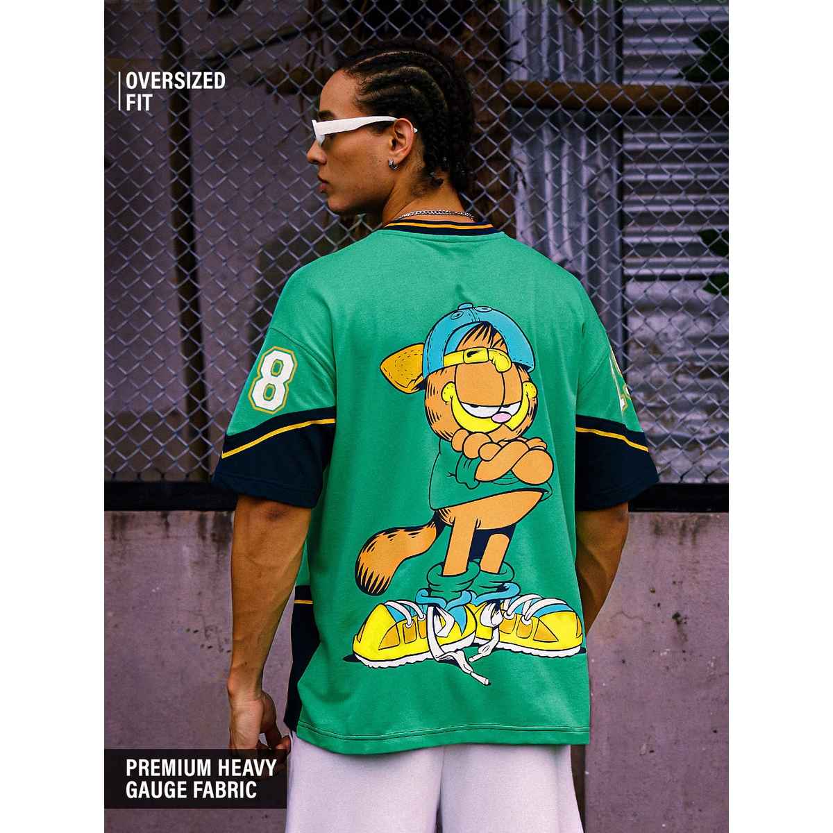The Souled Store Men's Garfield Sporty Cat Oversized T-shirt | Multicolour - S