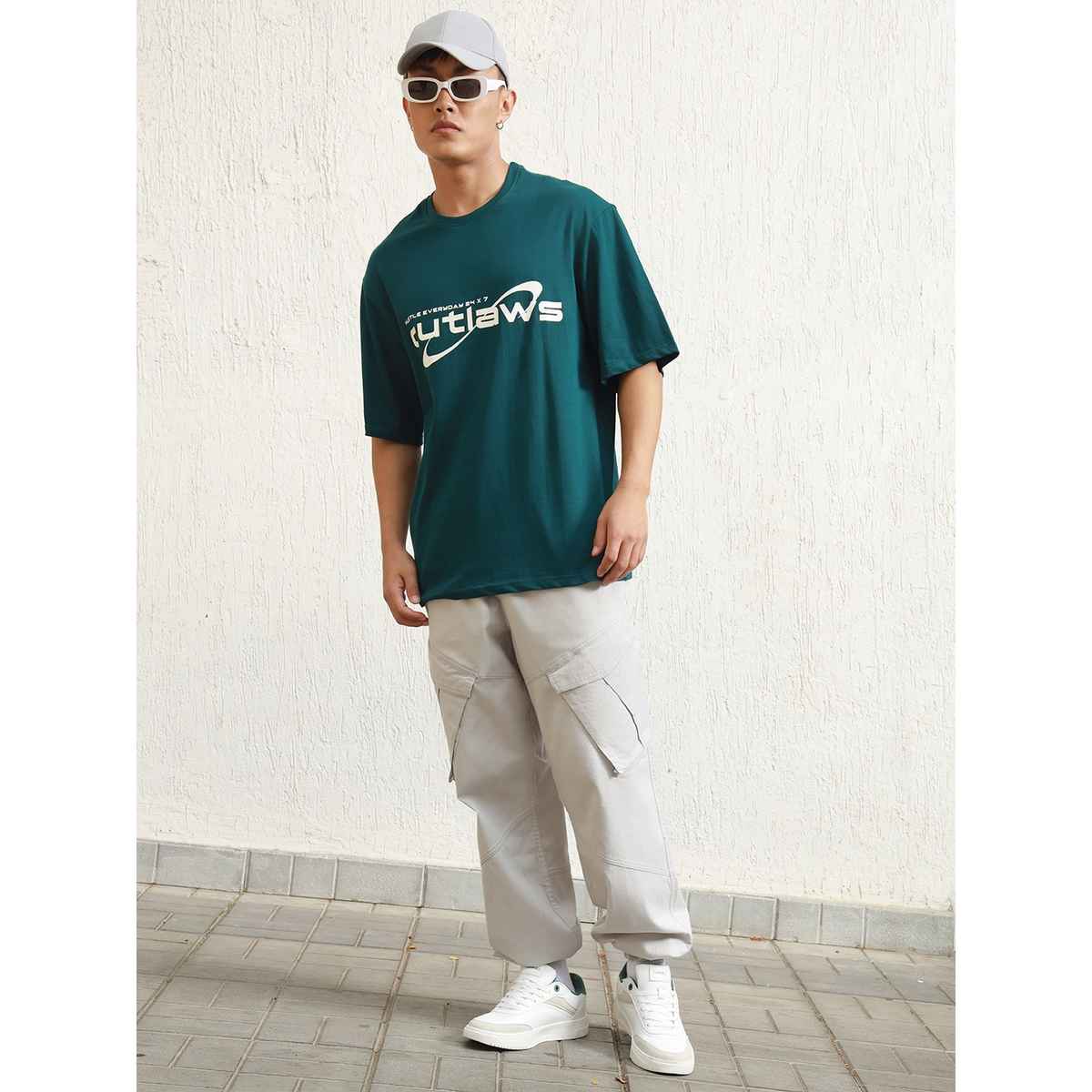 Hubberholme Men's Graphic Printed Drop Shoulder Relaxed Fit T-shirt | Teal - M