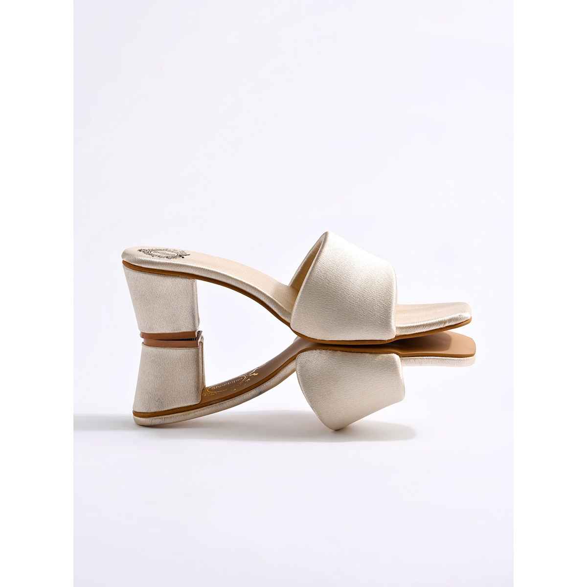 Shoetopia Square Toe Cream Block Heels For Women s | UK8