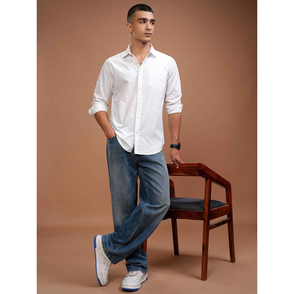 Highlander Men's Slim Fit Casual Shirt | White - M