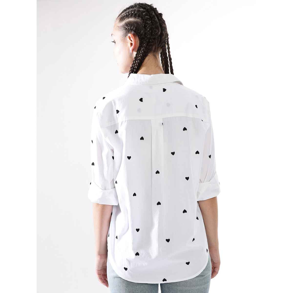 Hubberholme Women's Embroidery Oversized Spread Collar Shirt | Multicolor - M