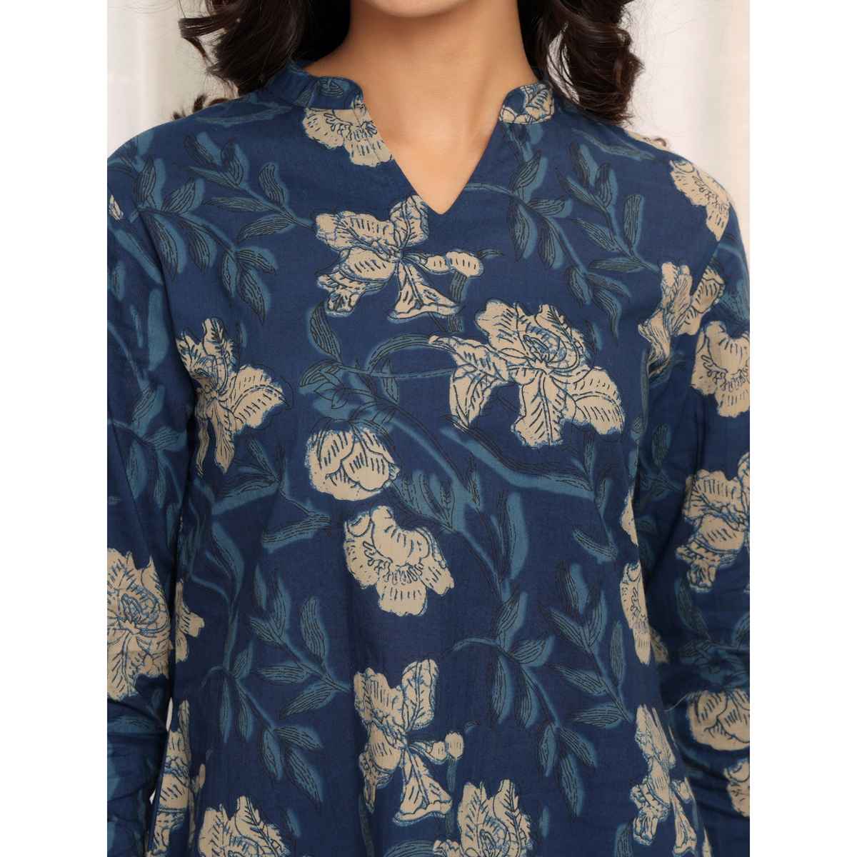 Varanga Women's Floral Printed Tunic | Blue - 2XL