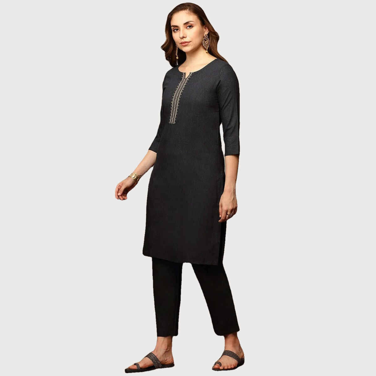 Anubhutee Women's Kurta Set | Solid Black - M
