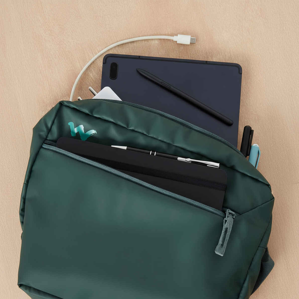 Wildcraft Unisex Solid Polyester 5.5 L Sling Bag | Green - M