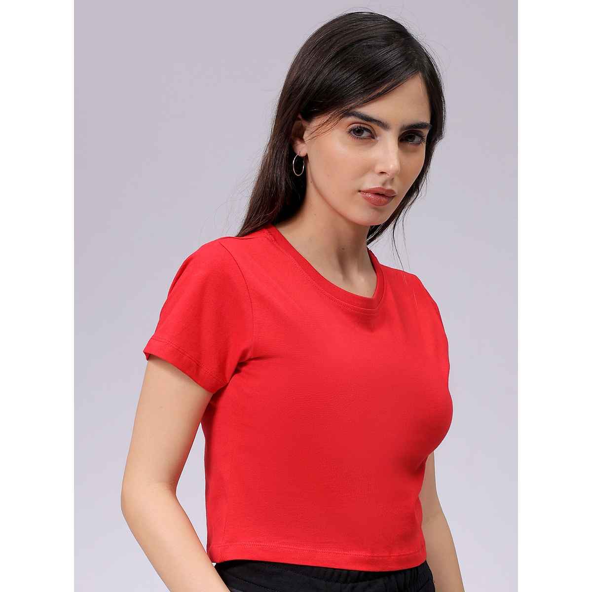 Freehand Women's Slim Solid Casual Cropped T-Shirt | Red - S