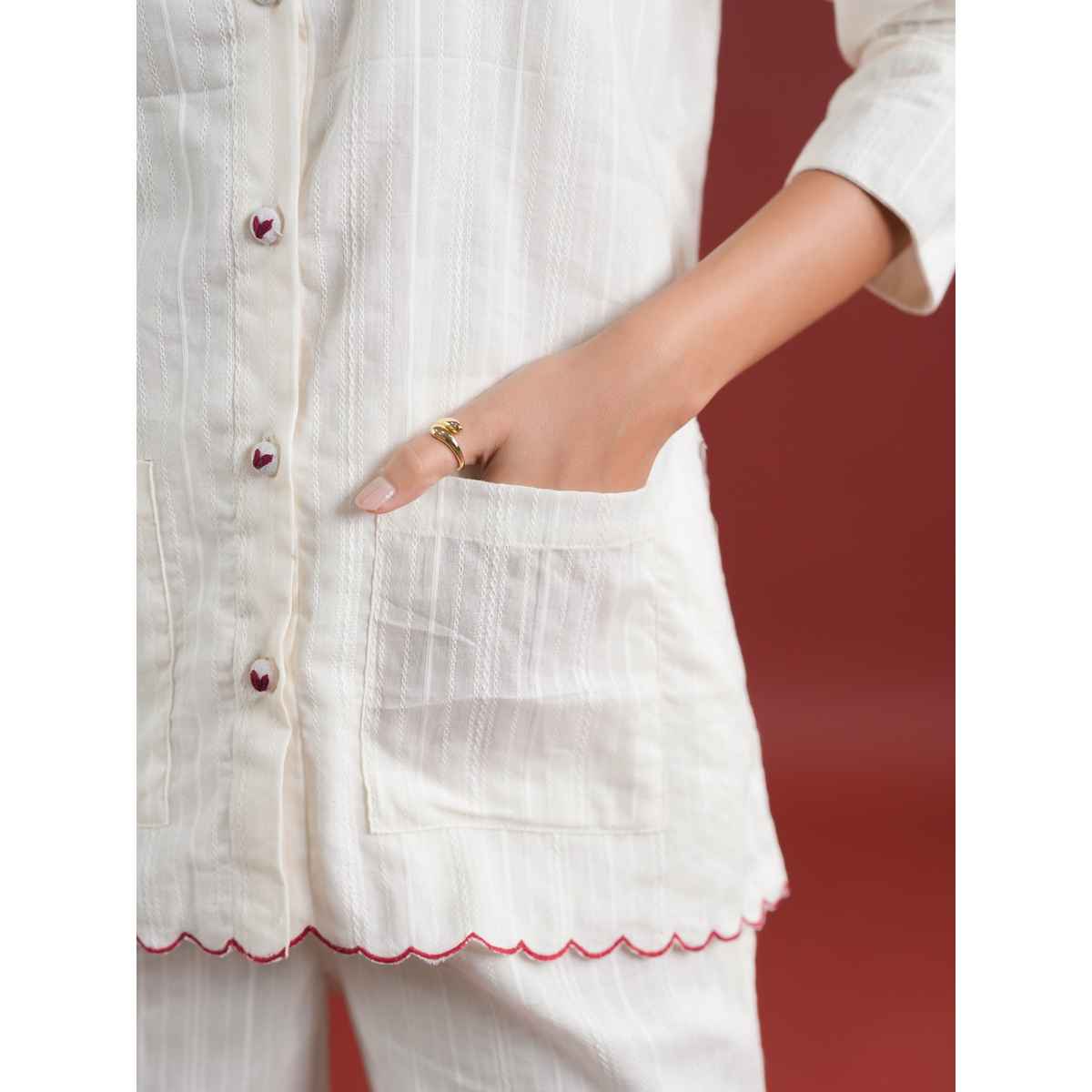 Sanskruti Homes Women's White Solid Print Cotton Night Suit Set | Se-nsp-861 | M