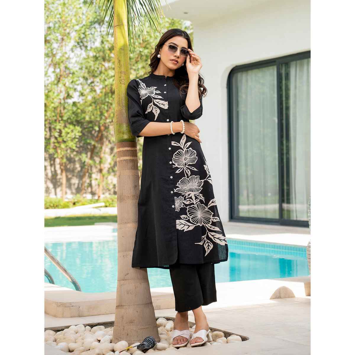 Divena Women s Black Floral Printed Cotton A-Line Fit Kurta Pant Set | DBK1364 | L