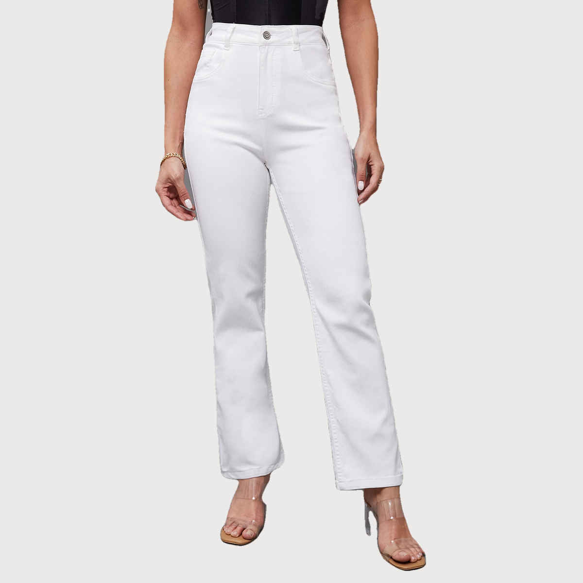 Miss Chase Women s Howling Pug Straight Fit Denim Jeans | White | 28