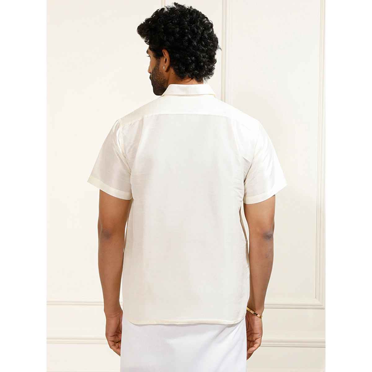 Vastramay Mens Silk Blend Casual Shirt | Cream Short Sleeve Elegant Fit with Patch Pocket - M