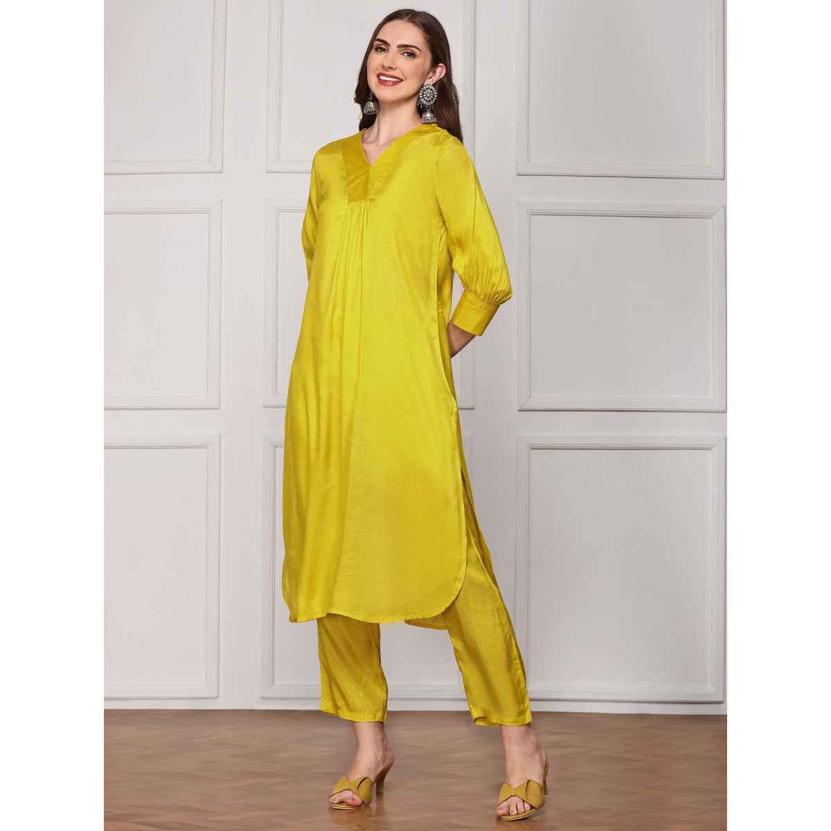 Ishin Women's Kurta Set Viscose Shantoon with Bottom | Yellow - XL
