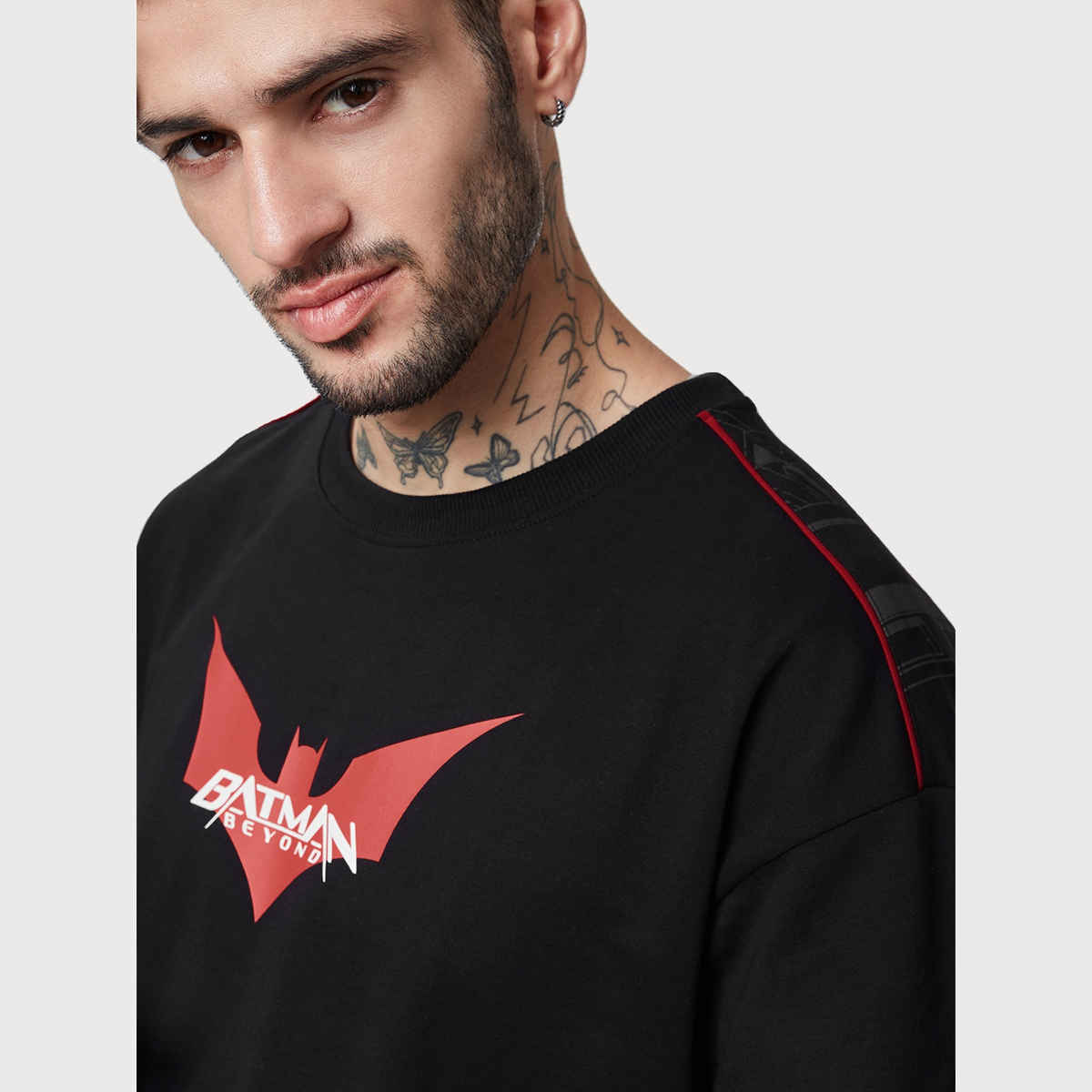 The Souled Store Men s DC - Batman Beyond Oversized T-shirts | Black | L | 212478