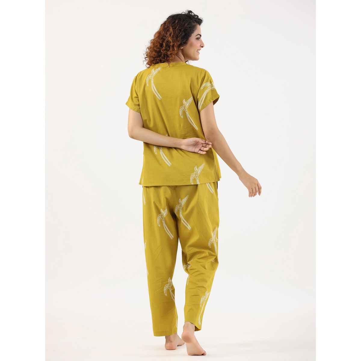 Sanskrutihomes Graphic Printed Pure Cotton Night Suit | Yellow - XL