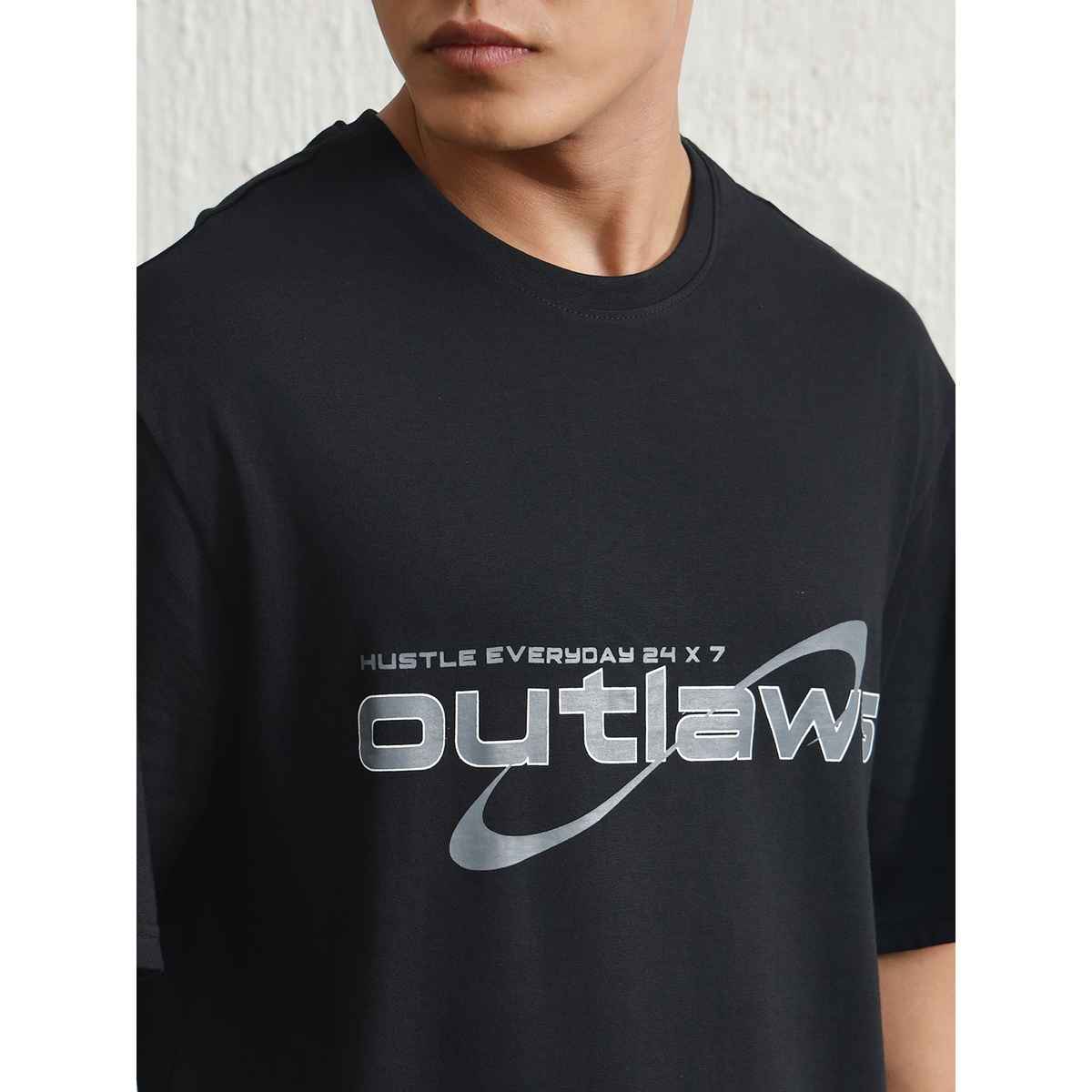 Hubberholme Men's Graphic Printed Drop Shoulder Relaxed Fit T-shirt | Black - XL