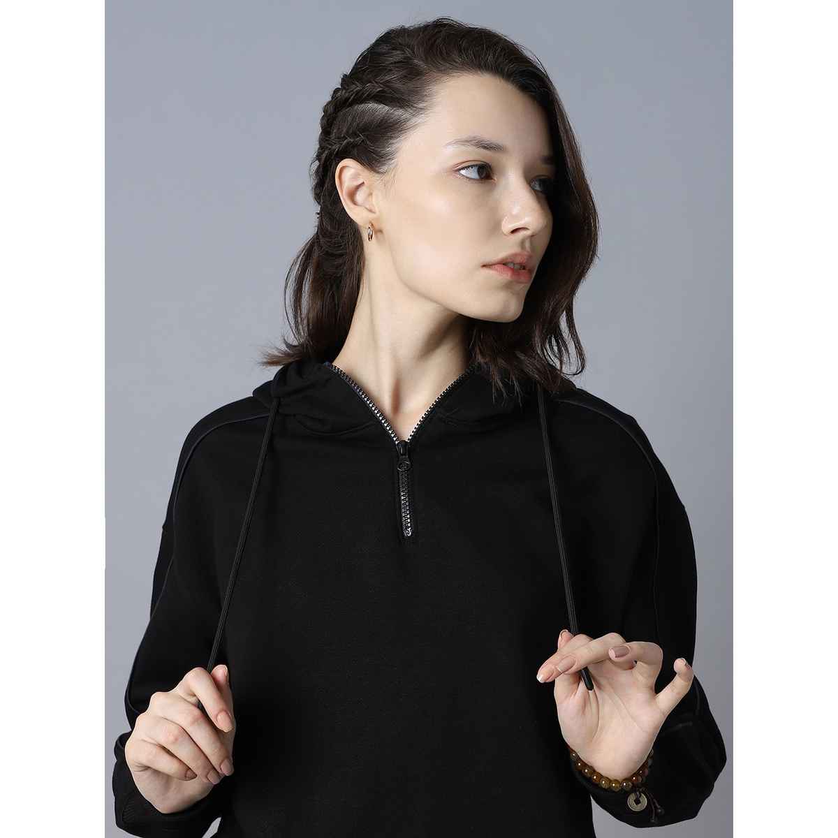 High Star Women's Hooded Long Sleeve Pullover Sweatshirt | Black - M