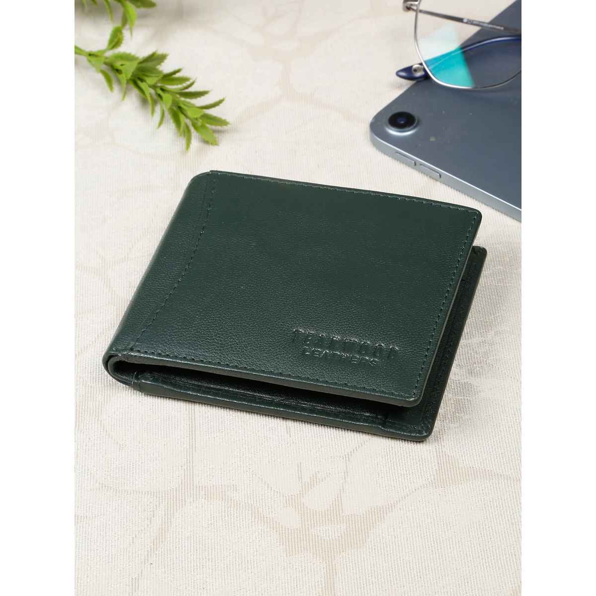Teakwood Men's Solid Genuine Leather Wallet | Green - One Size