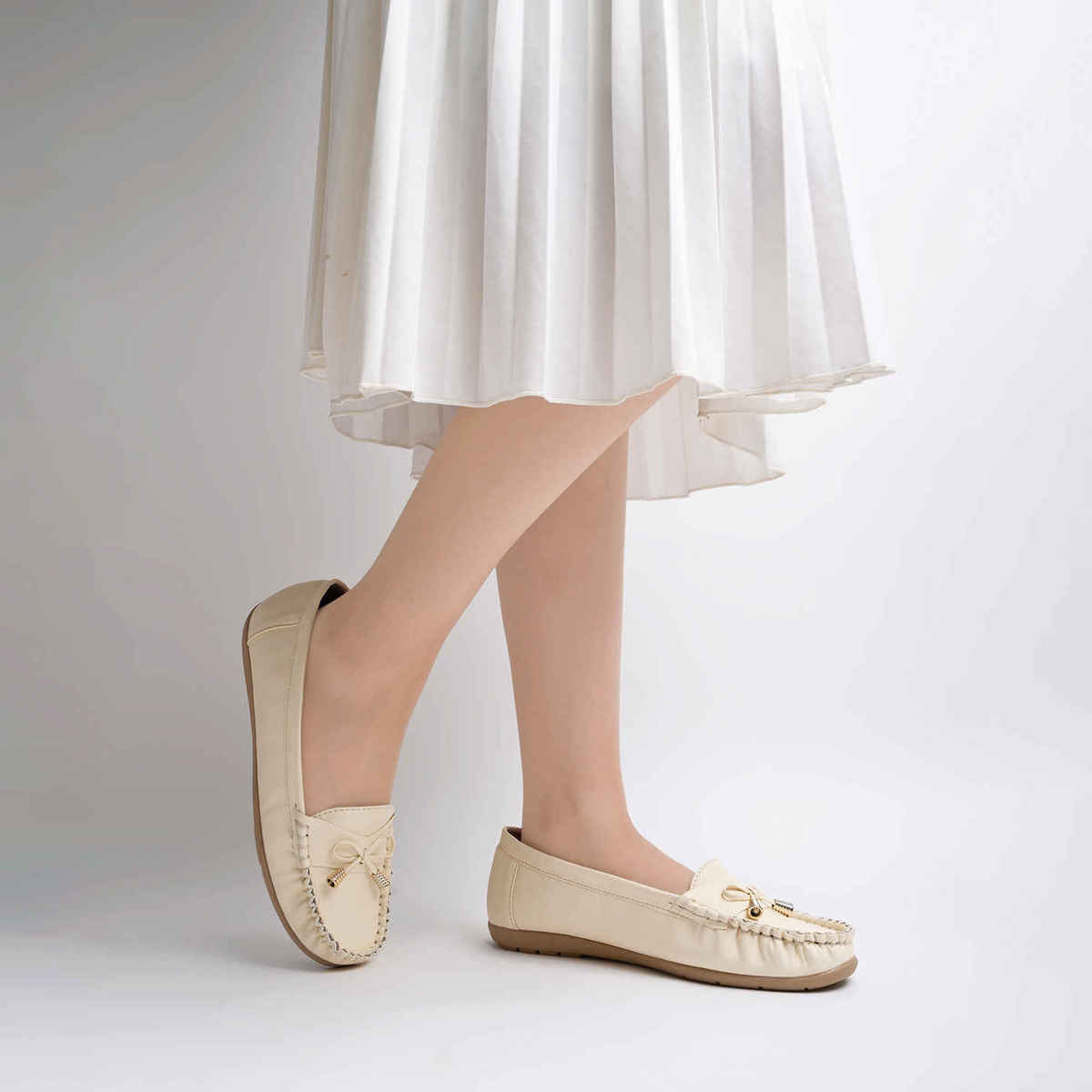 Shoetopia Women's Comfortable Loafers | Cream - UK 5