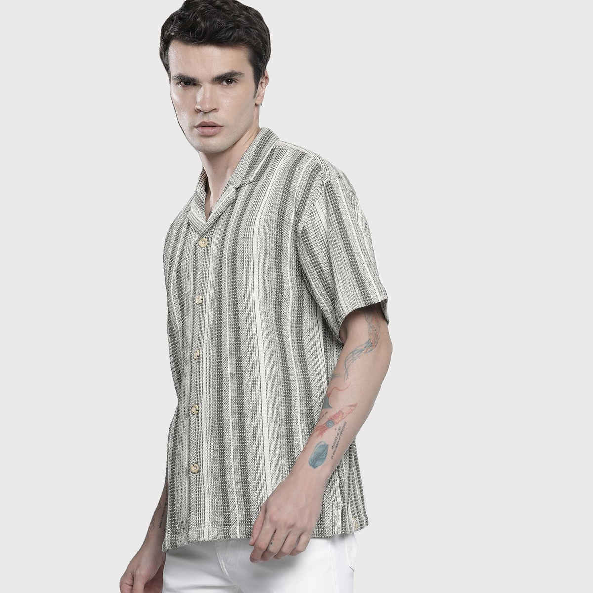 The Indian Garage Co Men's Relaxed Fit Striped Resort Wear Half Sleeve Shirt | Cream - M