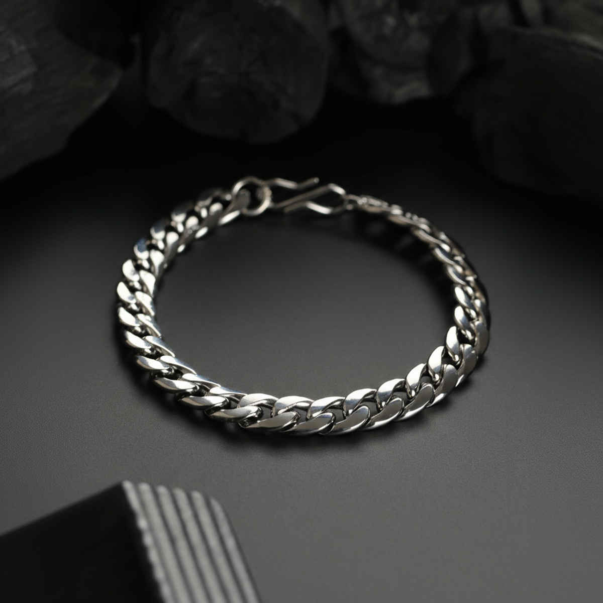 Bold By Priyaasi Curb Chain Silver-Plated Link Bracelet For Men
