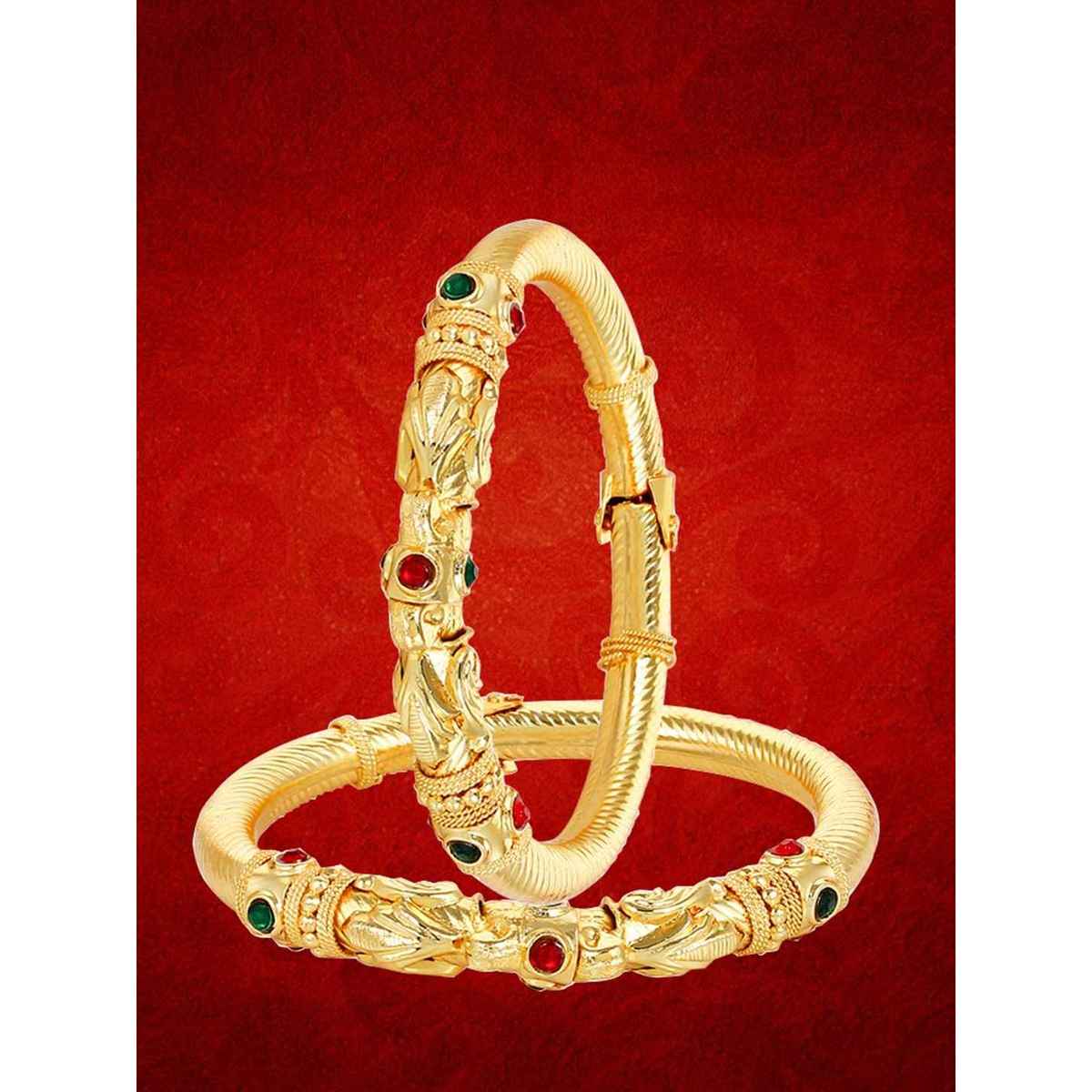 Youbella Stylish Traditional Jewellery Gold Plated Bangle Set For Women (Golden)(6M-Ykqf-Zaez)