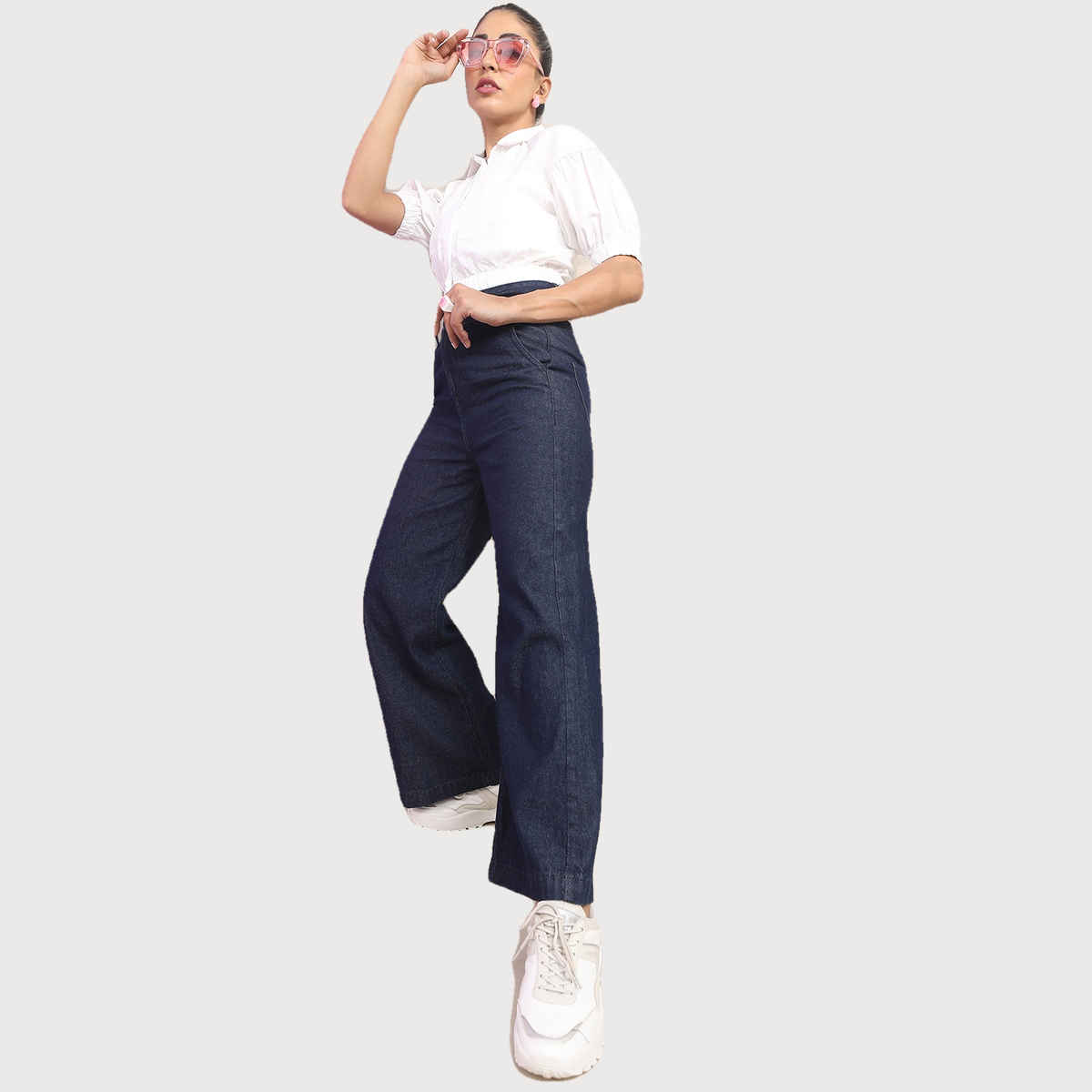 Tokyo Talkies Women's Crop Shirt | White - XL