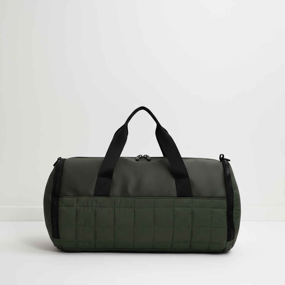 Jack & Jones Men's Solid Polyester 38 L Duffle Bag | Green