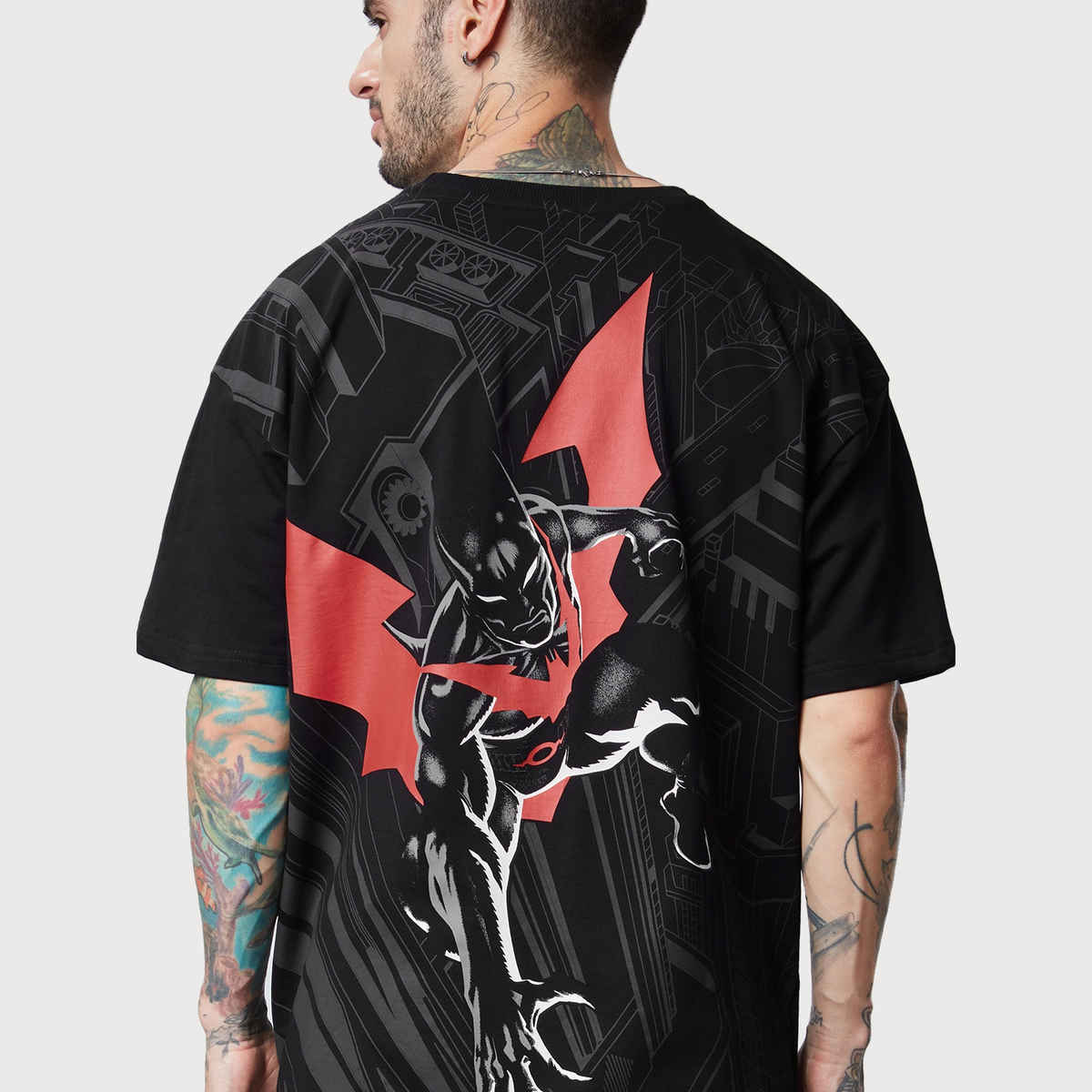 The Souled Store Men s DC - Batman Beyond Oversized T-shirts | Black | L | 212478