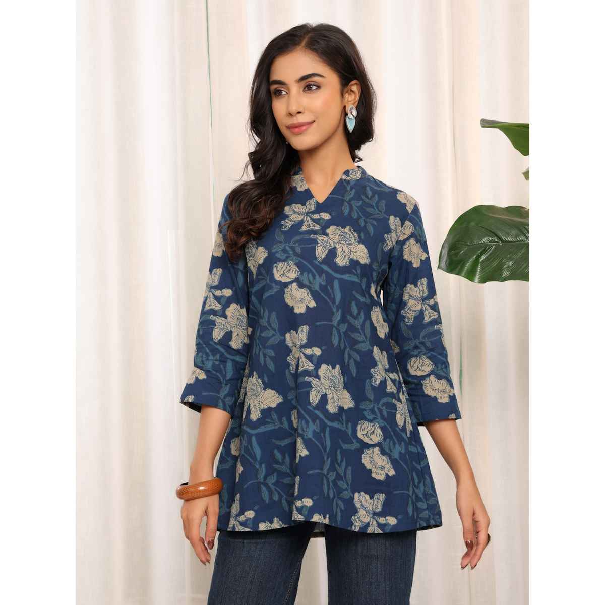 Varanga Women's Floral Printed Tunic | Blue - 2XL