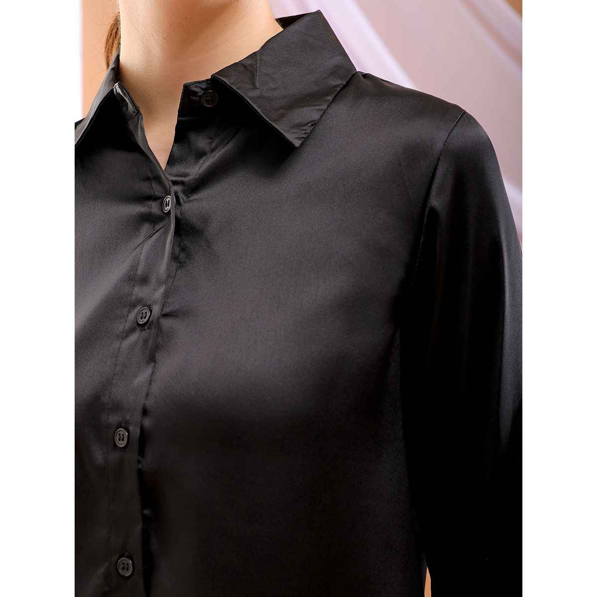 Freehand Women | Slim Solid Casual Solid Satin Shirt | Black | M